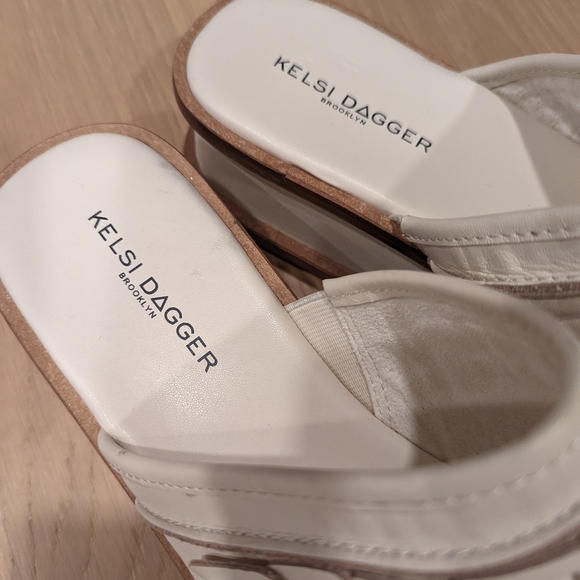 Kelsi Dagger Cream Slide Sandals - Picture 9 of 11